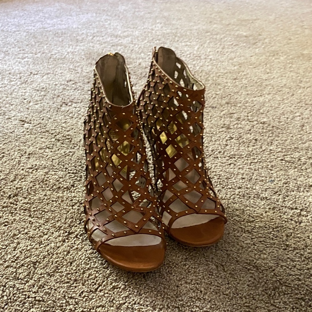 MICHAEL Michael Kors Tan Woven Peep-Toe Heels